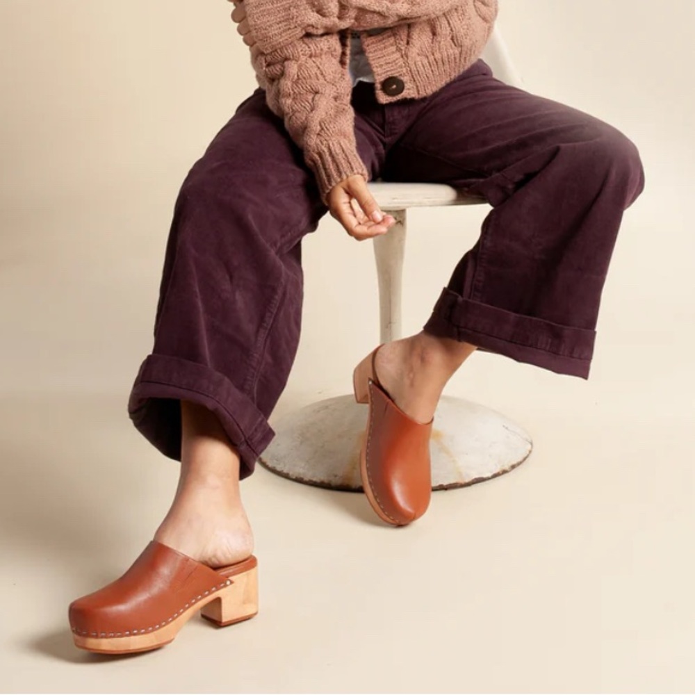 Charlotte Stone Women's Tan Leather Mules